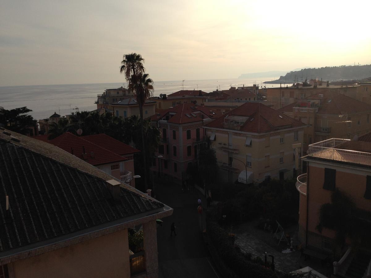 Hotel Ines Varazze Buitenkant foto