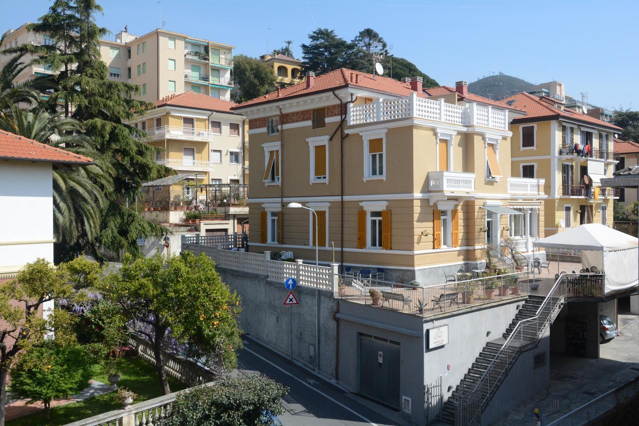 Hotel Ines Varazze Buitenkant foto